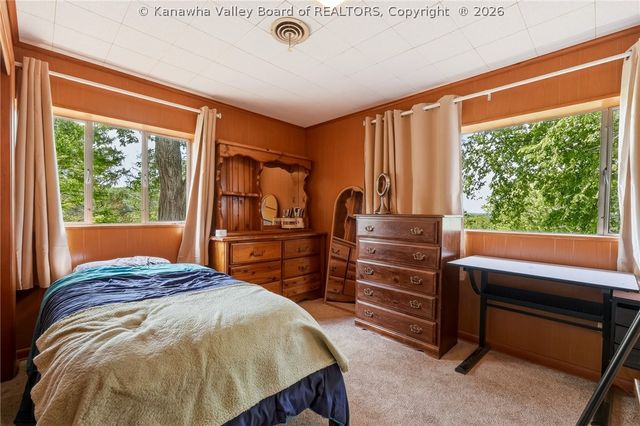 1505 Knob Road, Charleston, WV 25314