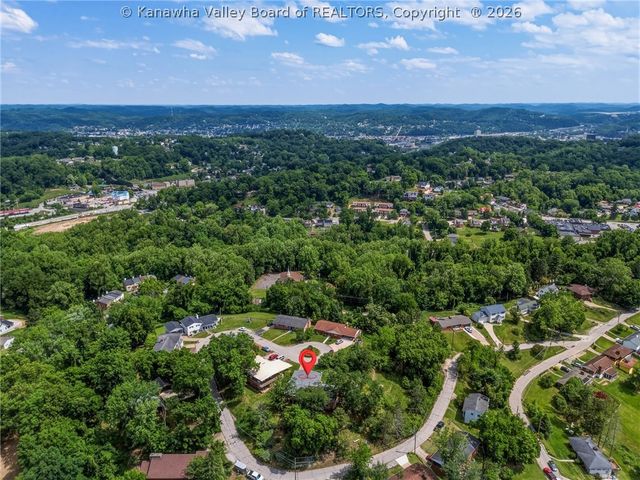 1505 Knob Road, Charleston, WV 25314