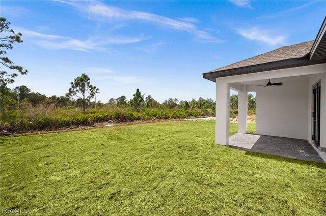 936 Bolivia DR, Lehigh Acres, FL 33974