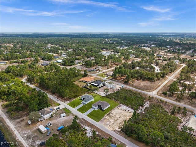 936 Bolivia DR, Lehigh Acres, FL 33974