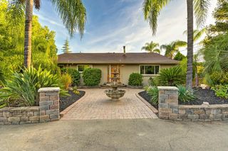7301 Ridgeview Ln, Penryn, CA 95663