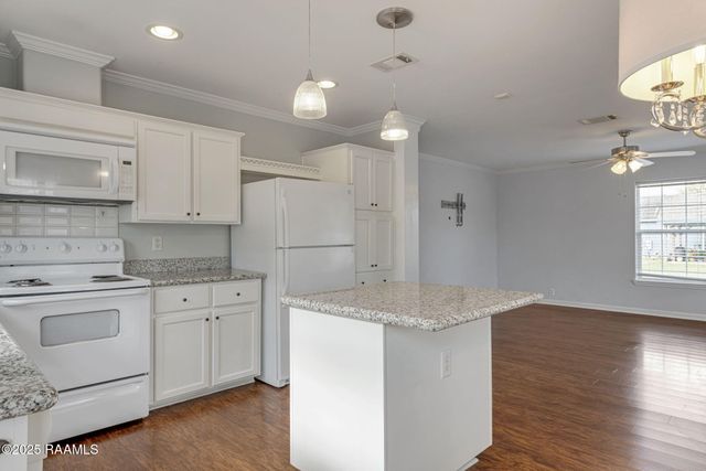 109 Stoneburg Drive, Duson, LA 70529