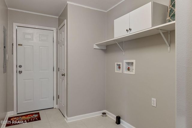 109 Stoneburg Drive, Duson, LA 70529