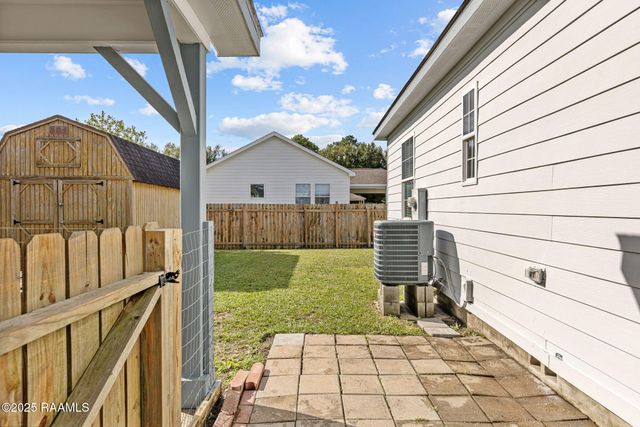 109 Stoneburg Drive, Duson, LA 70529