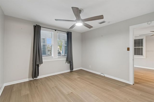 507 W PARIS STREET, Tampa, FL 33604