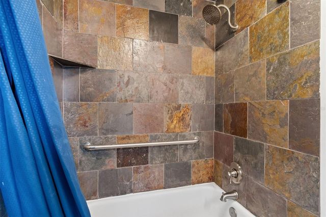 507 W PARIS STREET, Tampa, FL 33604