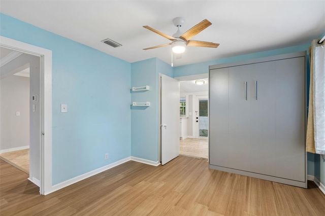 507 W PARIS STREET, Tampa, FL 33604