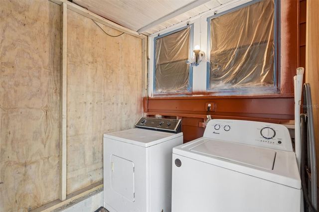 507 W PARIS STREET, Tampa, FL 33604