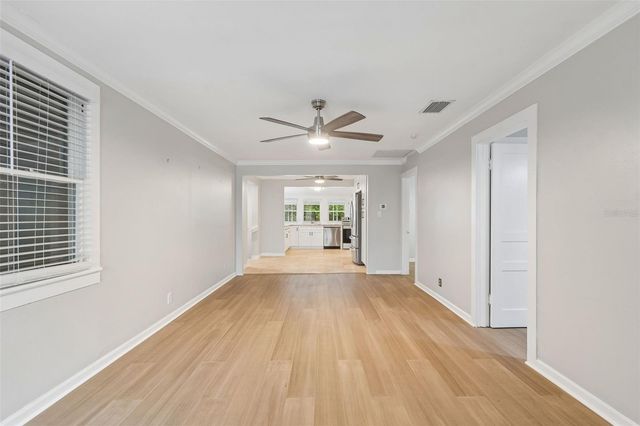 507 W PARIS STREET, Tampa, FL 33604