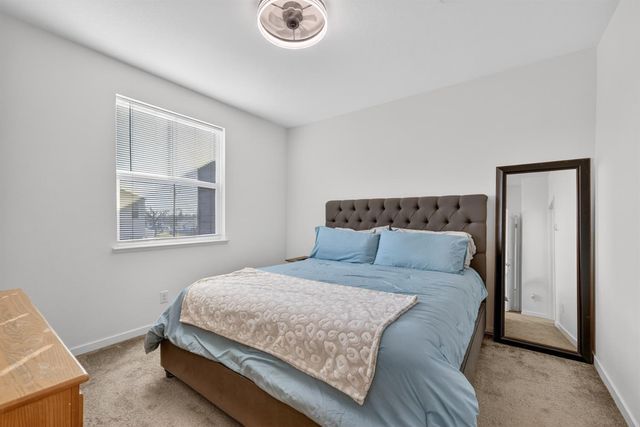 6 Aurum Park Ct, Sacramento, CA 95838