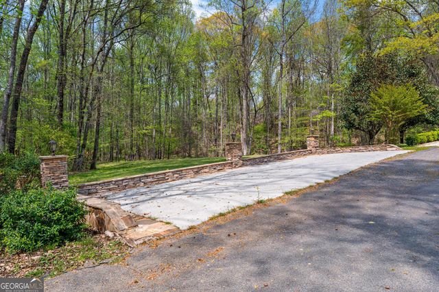 345 Broadmoor Way, Mcdonough, GA 30253