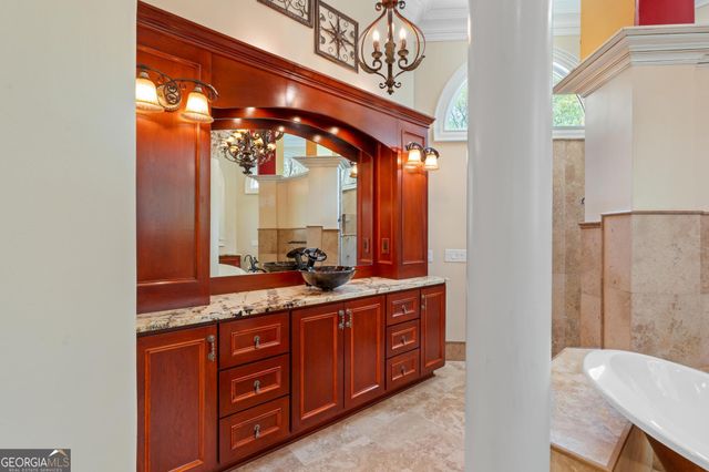 345 Broadmoor Way, Mcdonough, GA 30253