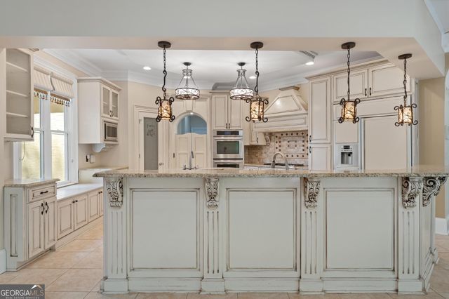 345 Broadmoor Way, Mcdonough, GA 30253