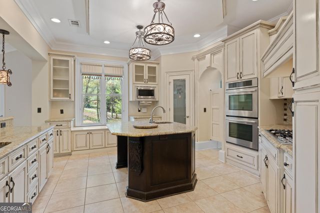 345 Broadmoor Way, Mcdonough, GA 30253