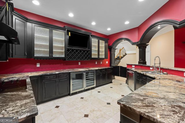 345 Broadmoor Way, Mcdonough, GA 30253