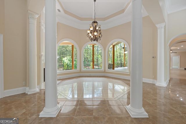 345 Broadmoor Way, Mcdonough, GA 30253