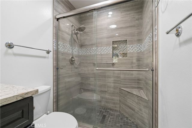 5892 Oak Meadow, Yorba Linda, CA 92886