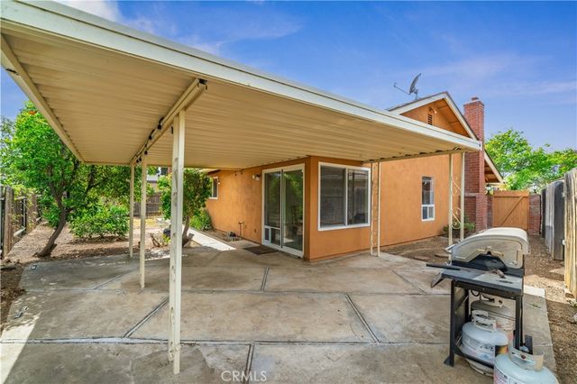 5892 Oak Meadow, Yorba Linda, CA 92886