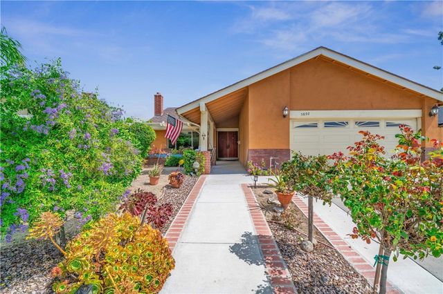 5892 Oak Meadow, Yorba Linda, CA 92886