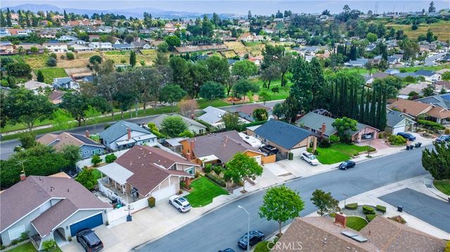 5892 Oak Meadow, Yorba Linda, CA 92886