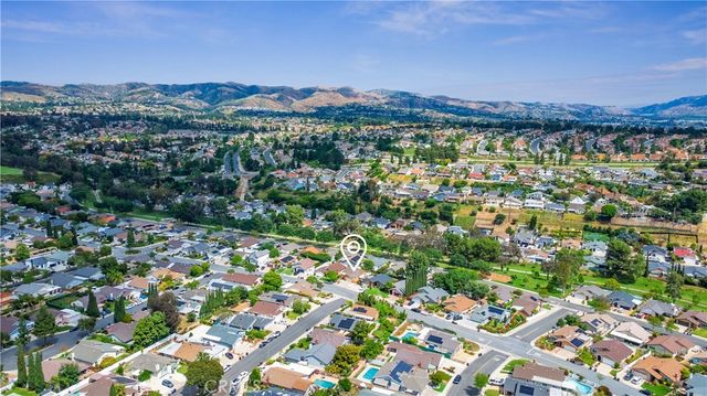 5892 Oak Meadow, Yorba Linda, CA 92886