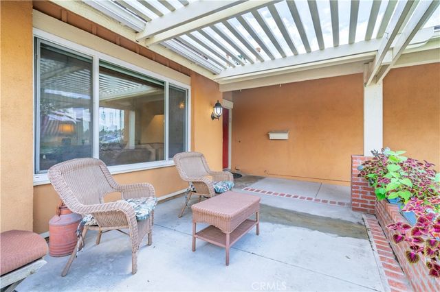 5892 Oak Meadow, Yorba Linda, CA 92886