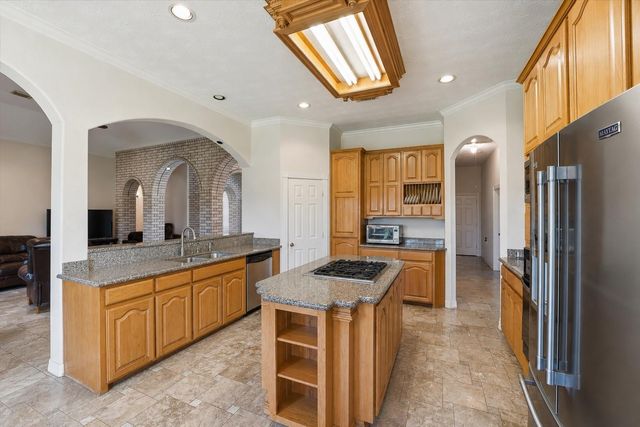 130 Duncan Lane, Liberty, TX 77575