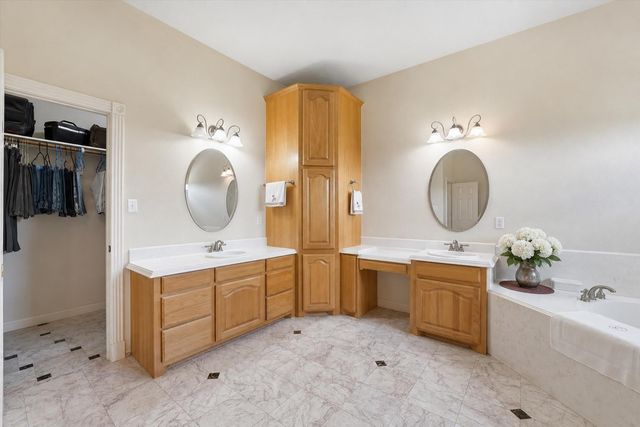 130 Duncan Lane, Liberty, TX 77575