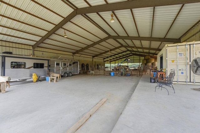 130 Duncan Lane, Liberty, TX 77575