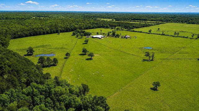 130 Duncan Lane, Liberty, TX 77575