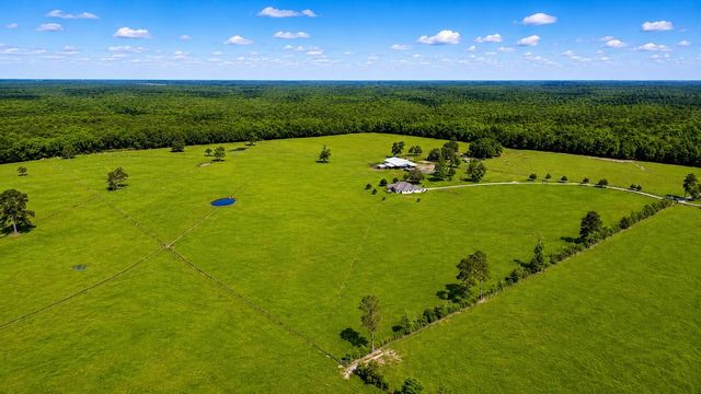 130 Duncan Lane, Liberty, TX 77575