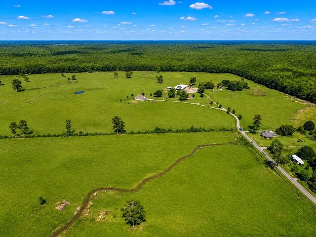 130 Duncan Lane, Liberty, TX 77575