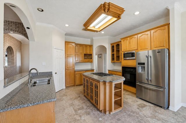 130 Duncan Lane, Liberty, TX 77575