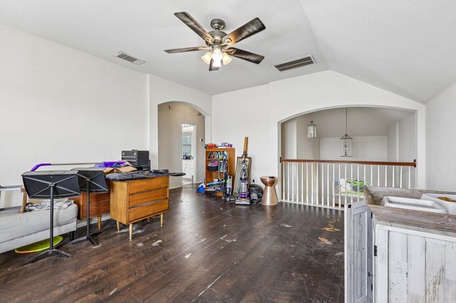 1129 Mourning Dove Drive, Burleson, TX 76028