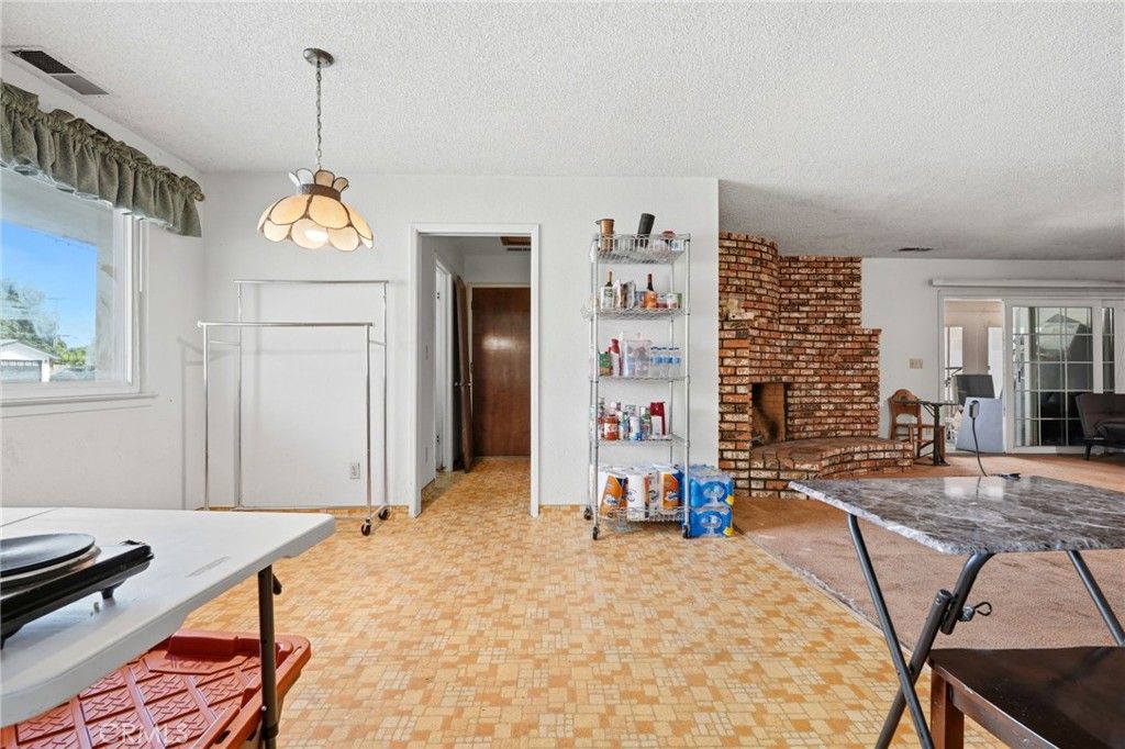 Image 16 of property listing at 153 Bonita Ave, Fowler, CA 93625