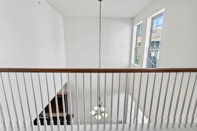 2316 Stutz Drive A, Dallas, TX 75235