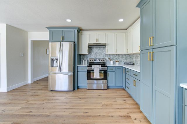 8602 Bissell Road, Manvel, TX 77578