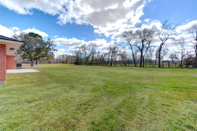 8602 Bissell Road, Manvel, TX 77578
