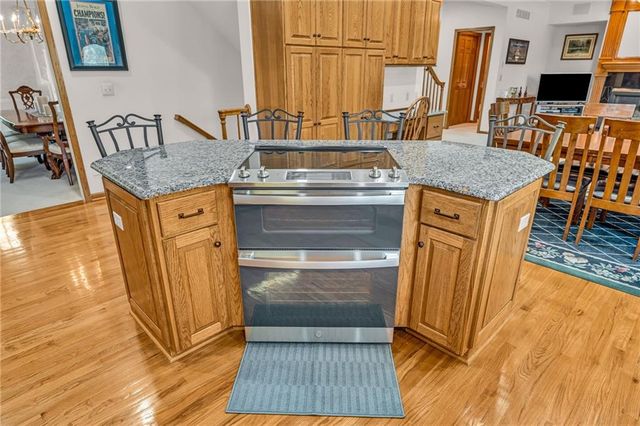 4728 Wimbledon Drive, Lawrence, KS 66044