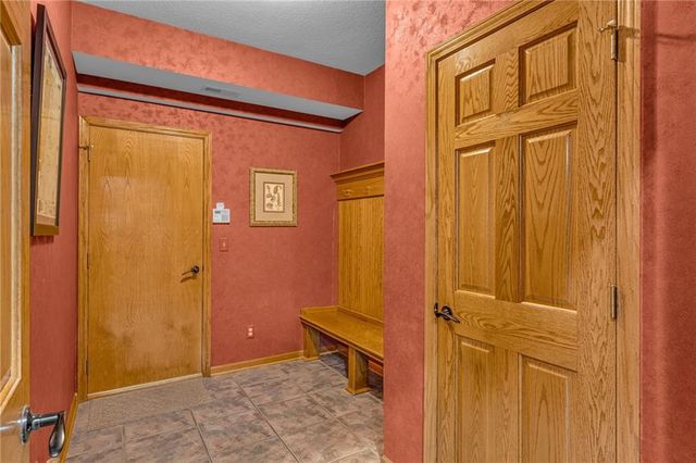 4728 Wimbledon Drive, Lawrence, KS 66044