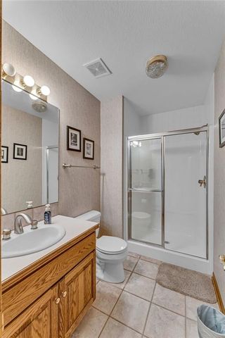 4728 Wimbledon Drive, Lawrence, KS 66044