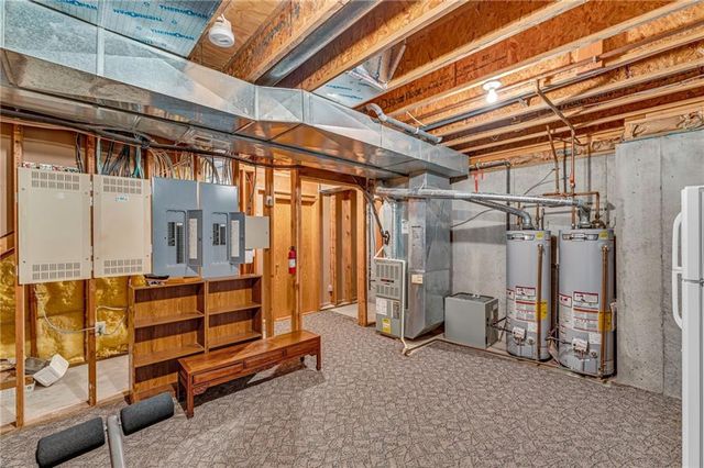 4728 Wimbledon Drive, Lawrence, KS 66044