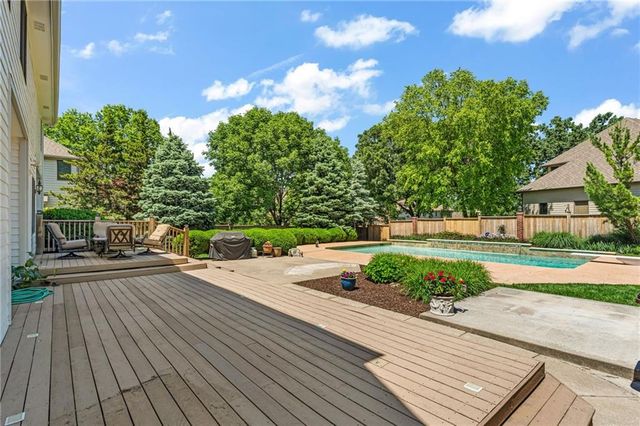 4728 Wimbledon Drive, Lawrence, KS 66044