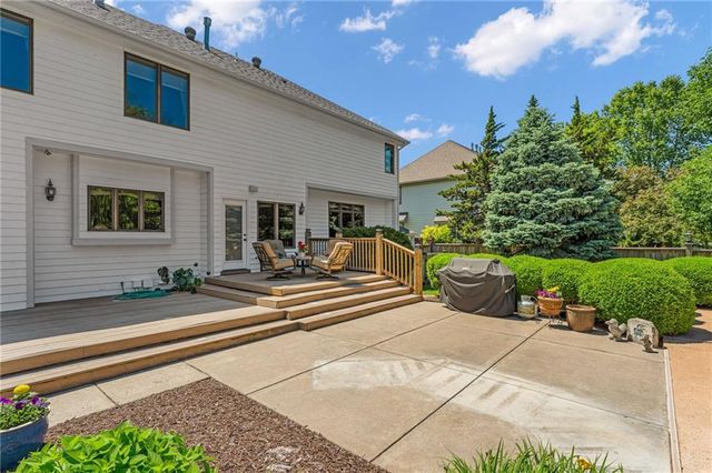 4728 Wimbledon Drive, Lawrence, KS 66044