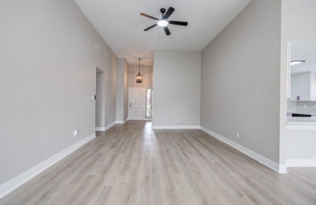 7510 Cavesson Drive, Cypress, TX 77433