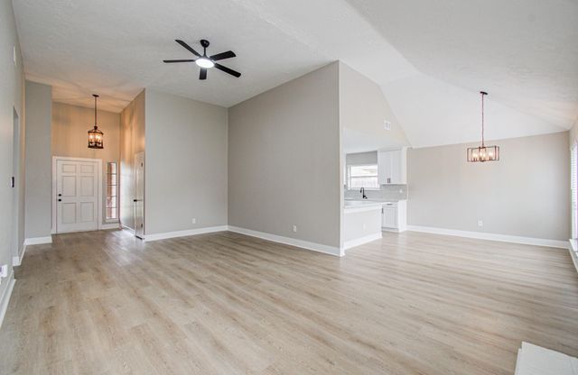 7510 Cavesson Drive, Cypress, TX 77433