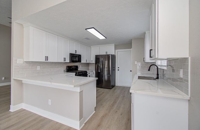 7510 Cavesson Drive, Cypress, TX 77433