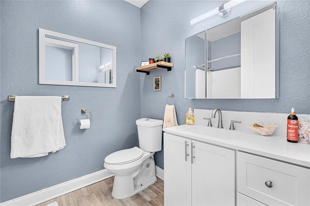 16421 W HIGHWAY 326, Morriston, FL 32668