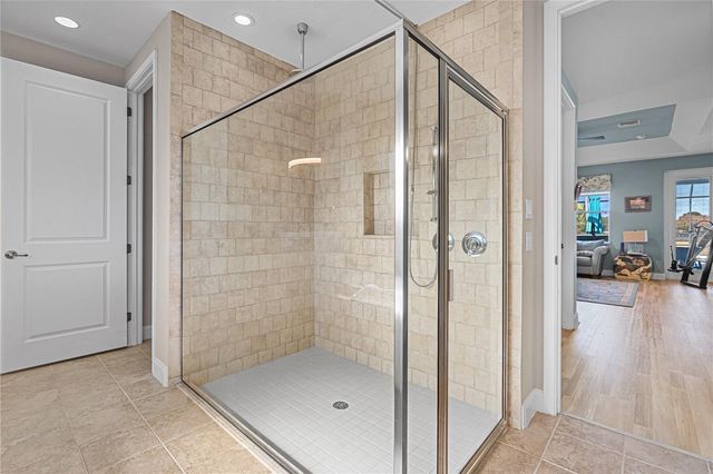 16421 W HIGHWAY 326, Morriston, FL 32668