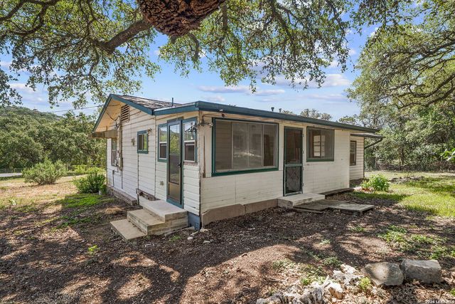 10096 WHIP O WILL WAY, Helotes, TX 78023